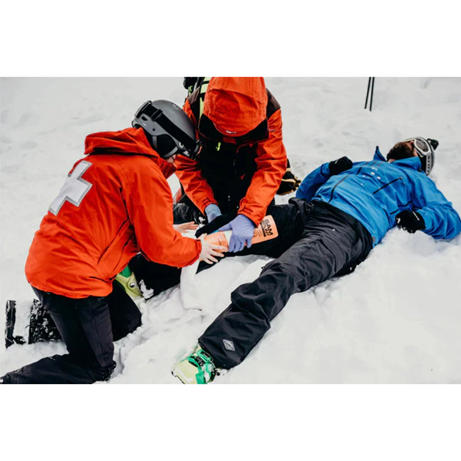 SAM Splint – formbar spjäla 45 cm (18ʺ), orange/blå